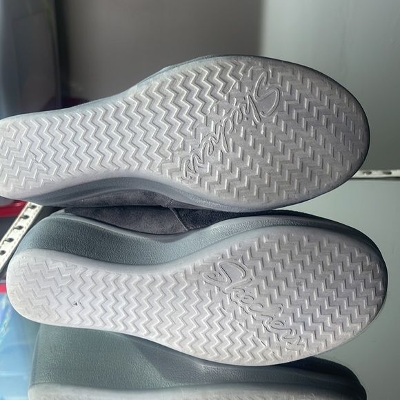 Skechers memory foam booties size 6.5 - Picture 6 of 13